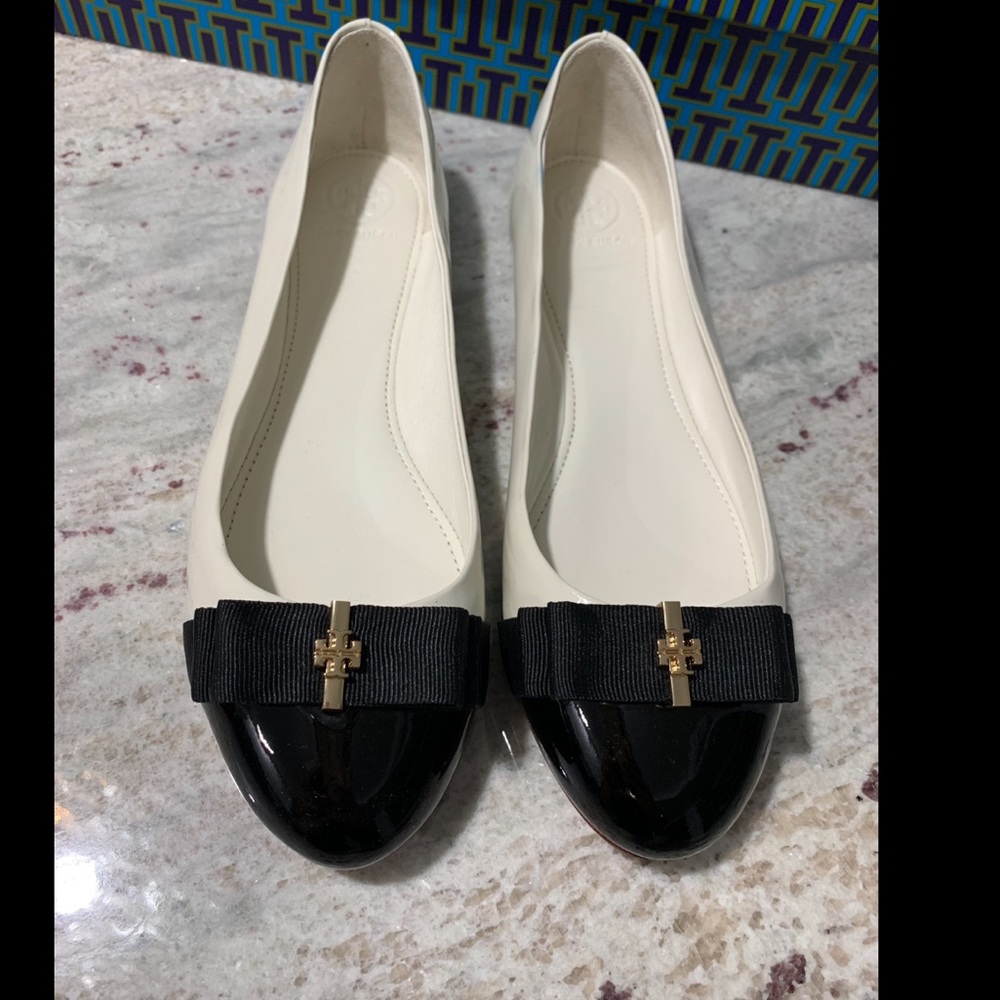 Tory Burch flats